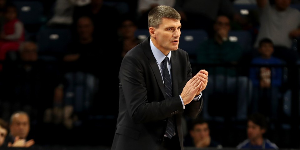 Perasovic: ''Üst sıralara yükselmek için kazanmalıyız...''
