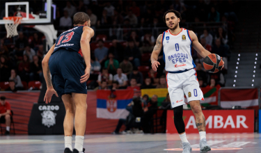 Cazoo Vitoria Baskonia Gasteiz - Anadolu Efes: 114 - 111