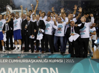 Anadolu Efes wins the Presidential Cup for the 10th time...