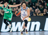 Seriyi Eşitledik: 79-76