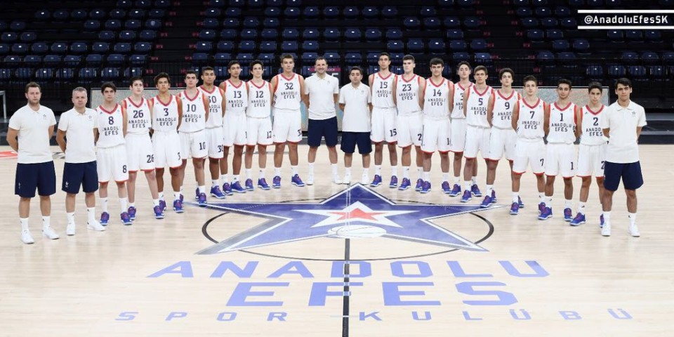 Yıldız B Takımımız Kids Game Basket Turnuvası’na katılıyor...