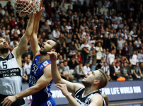 BSL: Beşiktaş Sompo Japan - Anadolu Efes : 83 - 93