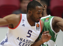 Anadolu Efes won in overtime against Russia's Kazan: 99-92