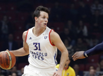 Anadolu Efes’in konuğu Akın Çorap Yeşilgiresun Belediye...