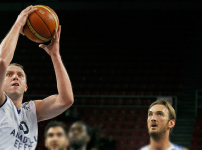 Selçuk Üniversitesi: 76 - Anadolu Efes: 72