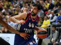 Euroleague : Fenerbahçe Doğuş - Anadolu Efes  : 81-70