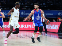 Anadolu Efes: 81 - Bayern Münih: 89