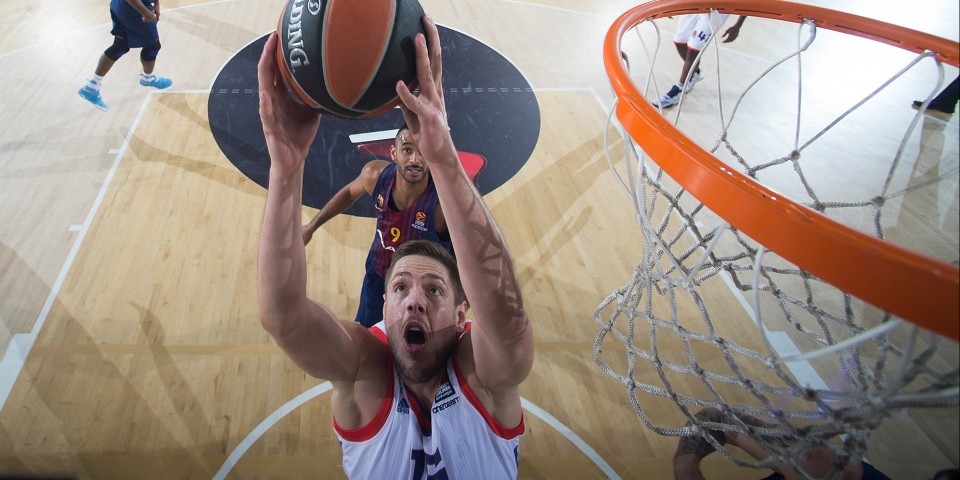 First victory in Barcelona: 89-85
