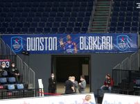 Anadolu Efes Sports Club Immortalised Bryant Dunston’s “King of Blocks” Title