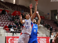 Gençlerimiz BGL'de Farklı Galip: 85-63