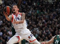 Euroleague : Panathinaikos - Anadolu Efes: 90 - 79