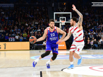 Anadolu Efes 101 - 95 AX Armani Exchange Olimpia Milan