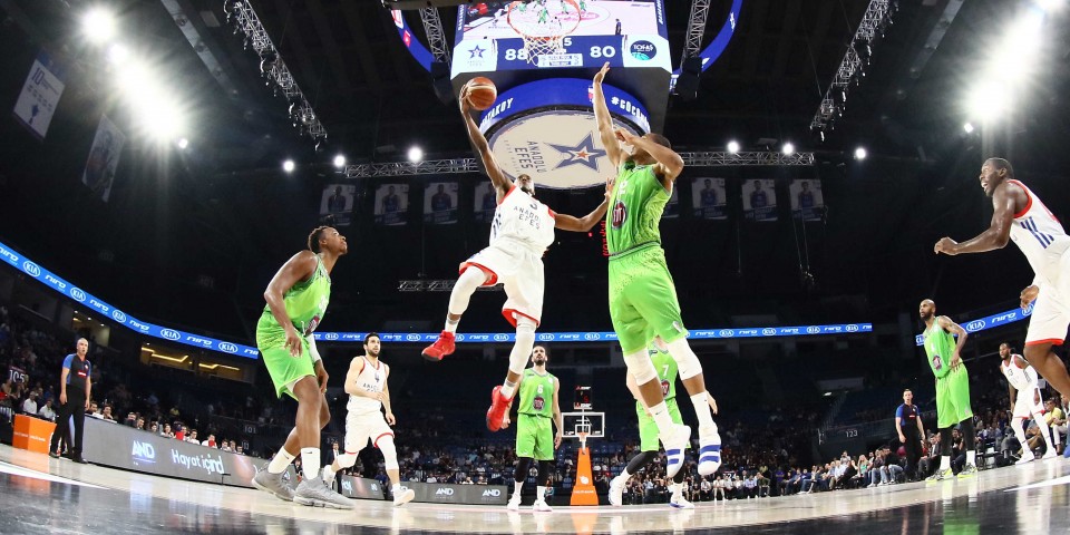 Seriyi dördüncü maça taşıdık: 94-88