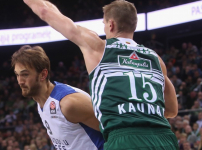 Anadolu Efes: 63 - Zalgiris Kaunas: 65