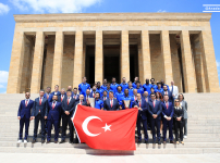 EuroLeague Şampiyonluk Kupamız, Gazi Mustafa Kemal Atatürk'ün Huzurunda...