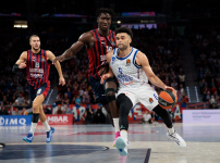 We Kick Off Double Game Week with a Victory Over Baskonia Vitoria-Gasteiz: 89-84