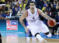 Türkiye Kupası : Anadolu Efes - Fenerbahçe : 82 - 74