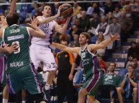 Unicaja Malaga: 93 - Anadolu Efes: 90