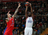 Major Victory in Moscow: 82-80
