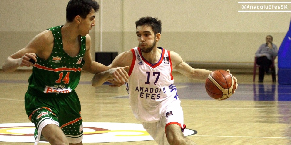 Gençlerimiz Banvit’i 81-76 yendi...
