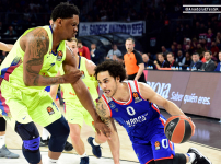 Anadolu Efes 92-70 Barcelona Lassa