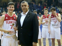 U16 Milli Takım Şampiyon, Mustafa Kurtuldum En Değerli Oyuncu...