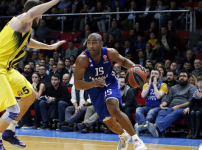 Anadolu Efes: 1 - Fenerbahçe: 6