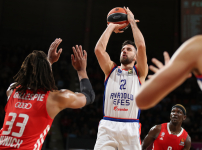 FC Bayern Munchen: 81 - Anadolu Efes: 78