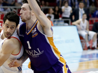 Anadolu Efes play-off’ta sahneye çıkıyor...