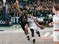 Zalgiris Kaunas: 85 - Anadolu Efes: 72