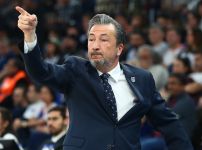 Luca Banchi: ''Üst Düzey Bir Performans Sergileyerek Seriyi Eşitlemeye Çalışacağız...''