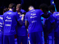 Pembe Top 11. Kez Sahada: Anadolu Efes - Olympiacos