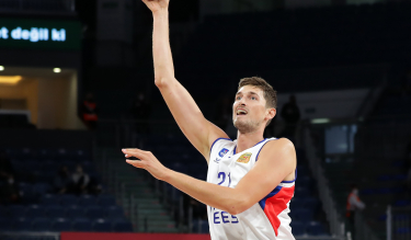 Zirvede Nefes Kesen Maç Anadolu Efes'in: 78-77