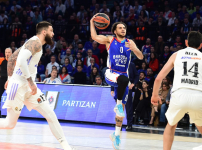 Euroleague’de 24. Hafta Erteleme Maçında Real Madrid’i 90-89 Mağlup Ettik...