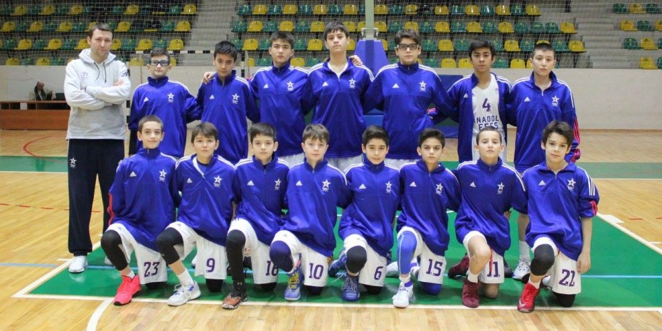 Miniklerimiz Uni Mini Cup’ta şampiyon...