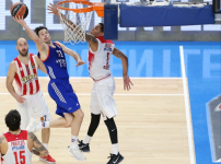 Play off provasında Olympiacos’u 77-69’luk skor ile geçtik...