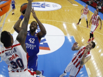 Anadolu Efes: 7 - Unicaja Malaga: 7