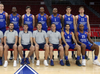 Anadolu Efes Spor Kulübü’nün 2016-17 sezonu fotoğraf çekimleri Abdi İpekçi Spor Salonu'nda gerçekleştirildi...