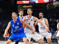 Anadolu Efes: 89 - Büyükçekmece Basketbol: 90