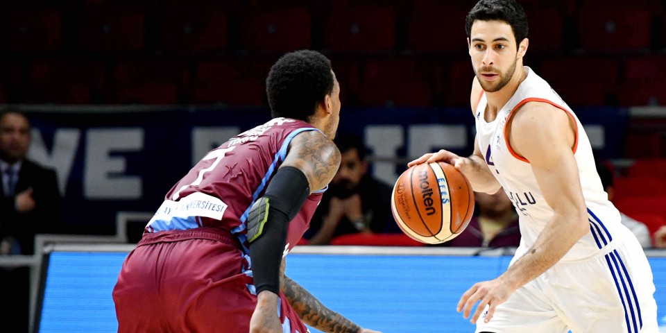 Tahincioğlu Basketbol Süper Ligi’nde Trabzon deplasmanındayız...