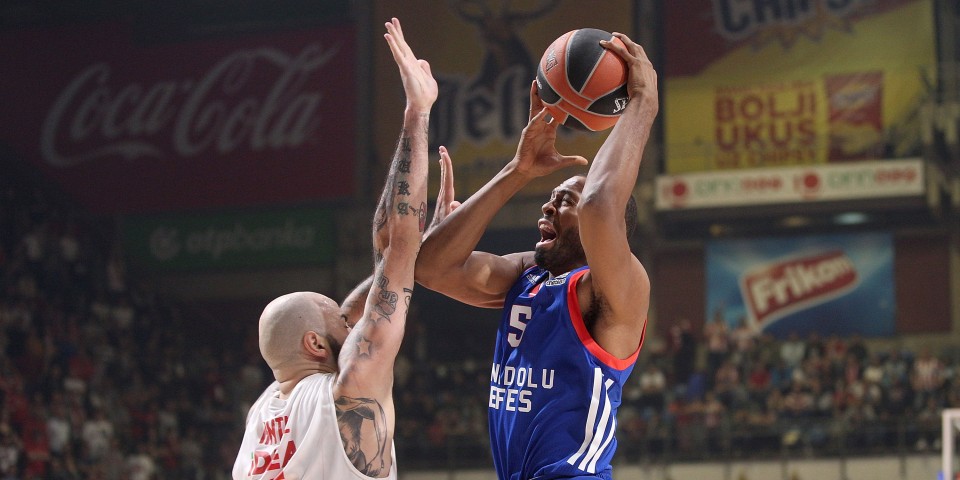 Kızılyıldız: 100 - Anadolu Efes: 81