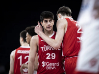 U17 Milliler Yarı Finalde: 59-57