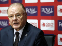 Dusan Ivkovic: “Maçı 40 dakika oynamayı öğrenmeliyiz...”