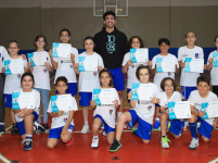 Başarılı Oyuncumuz Erten Gazi, One Team Projesi Katılımcıları ile Bir Araya Geldi...