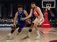 Play-off Yolunda Dev Adım: 97-96