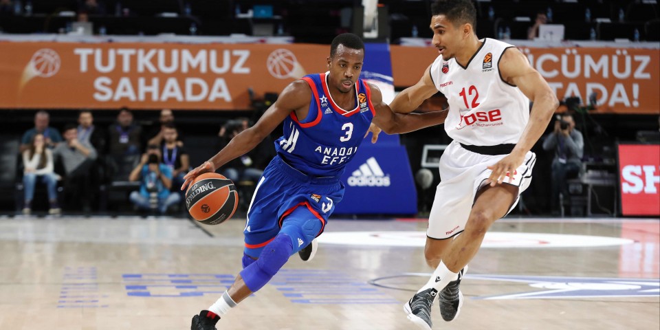Anadolu Efes, Bamberg Deplasmanında...