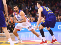 Barcelona Lassa 82 - Anadolu Efes 72