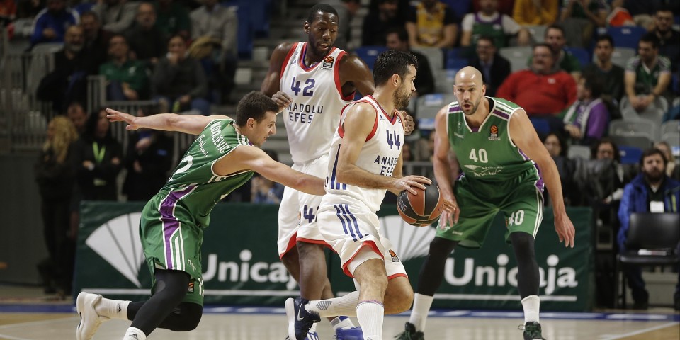 Unicaja Malaga: 79 - Anadolu Efes: 68
