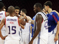 Anadolu Efes sets foot on the Euroleague journey on the road against Limoges...