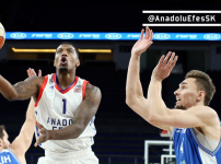 BSL: Anadolu Efes - Demir İnşaat Büyükçekmece: 94-75